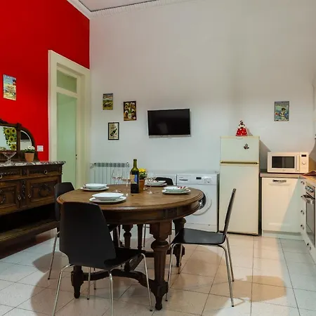Il Postino House * Naples
